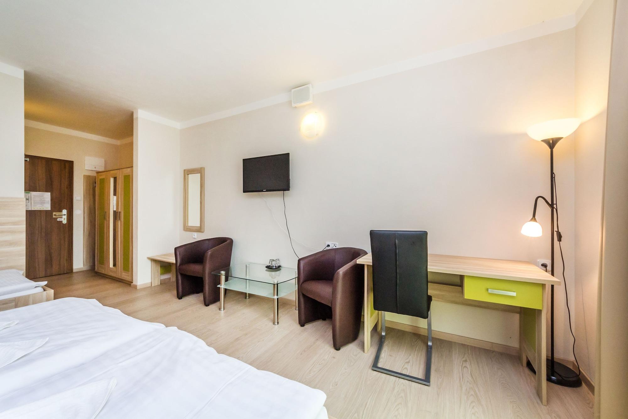 Nad Kralovnou & Restaurant Hotel Prag