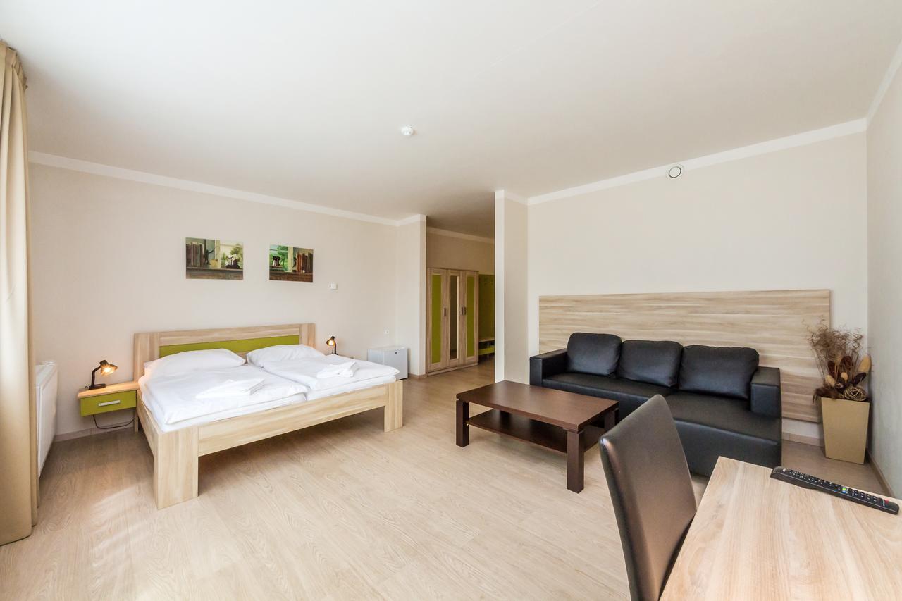 Nad Kralovnou & Restaurant Hotel Prag